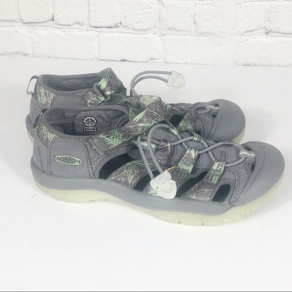 KEEN Glow In The Dark WaterProof Shoes-Gray-Size 5 - Picture 3 of 8